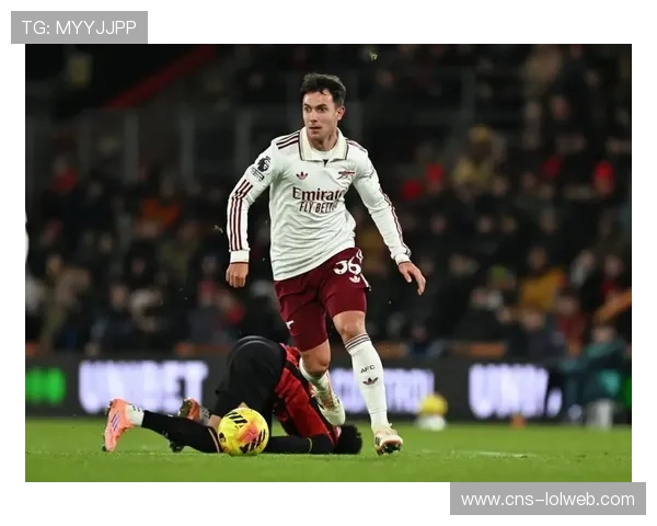 半场战报:阿森纳1-1曼联,苏比门迪回传失误致丢球 半场战报:阿森纳1-1曼联,苏比门迪回传失误致丢球